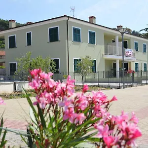 Villaggio La Piana Cervo