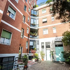 Appartamento Anacreonte 7, Milano